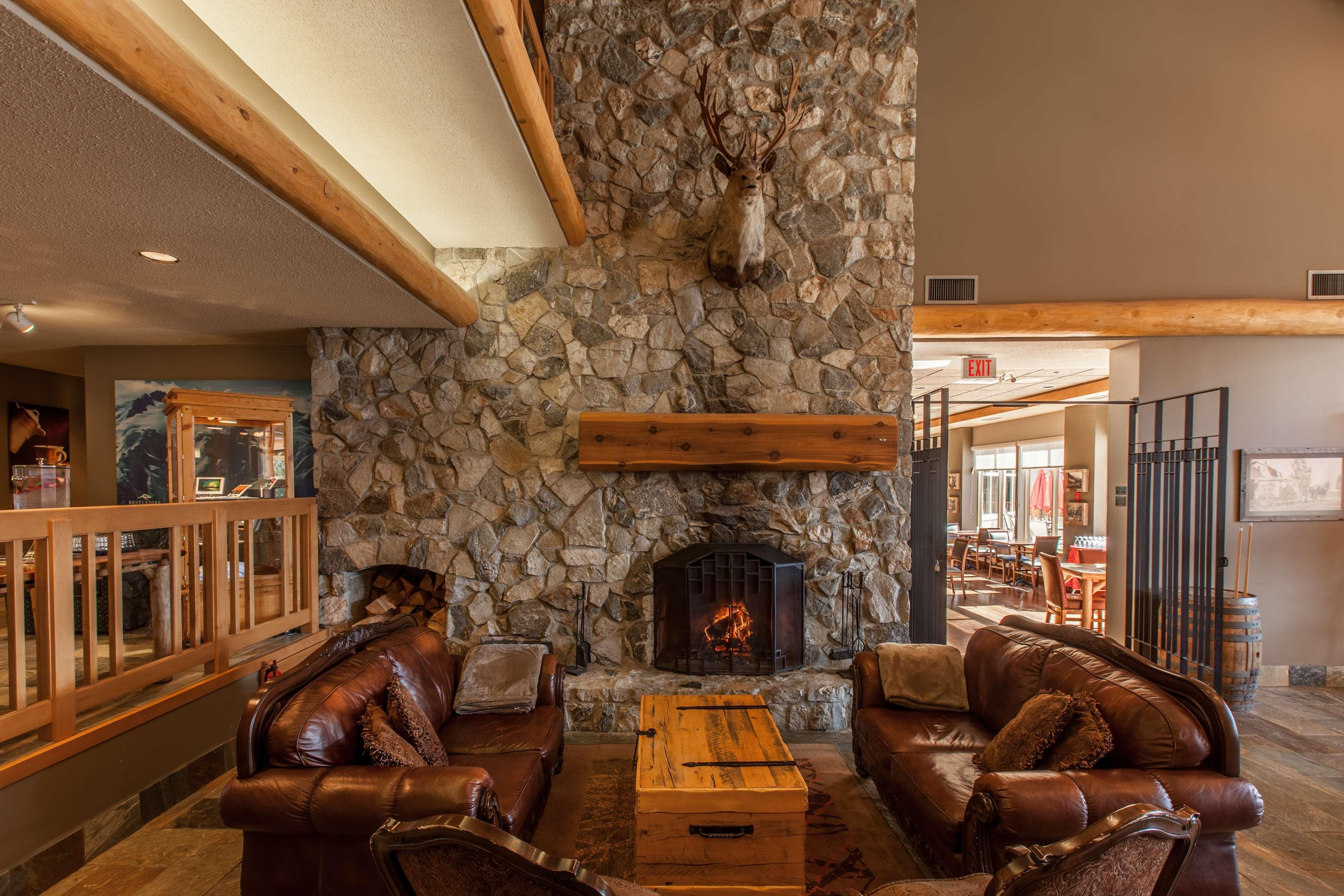 Coast Hillcrest Hotel Ревелсток Экстерьер фото