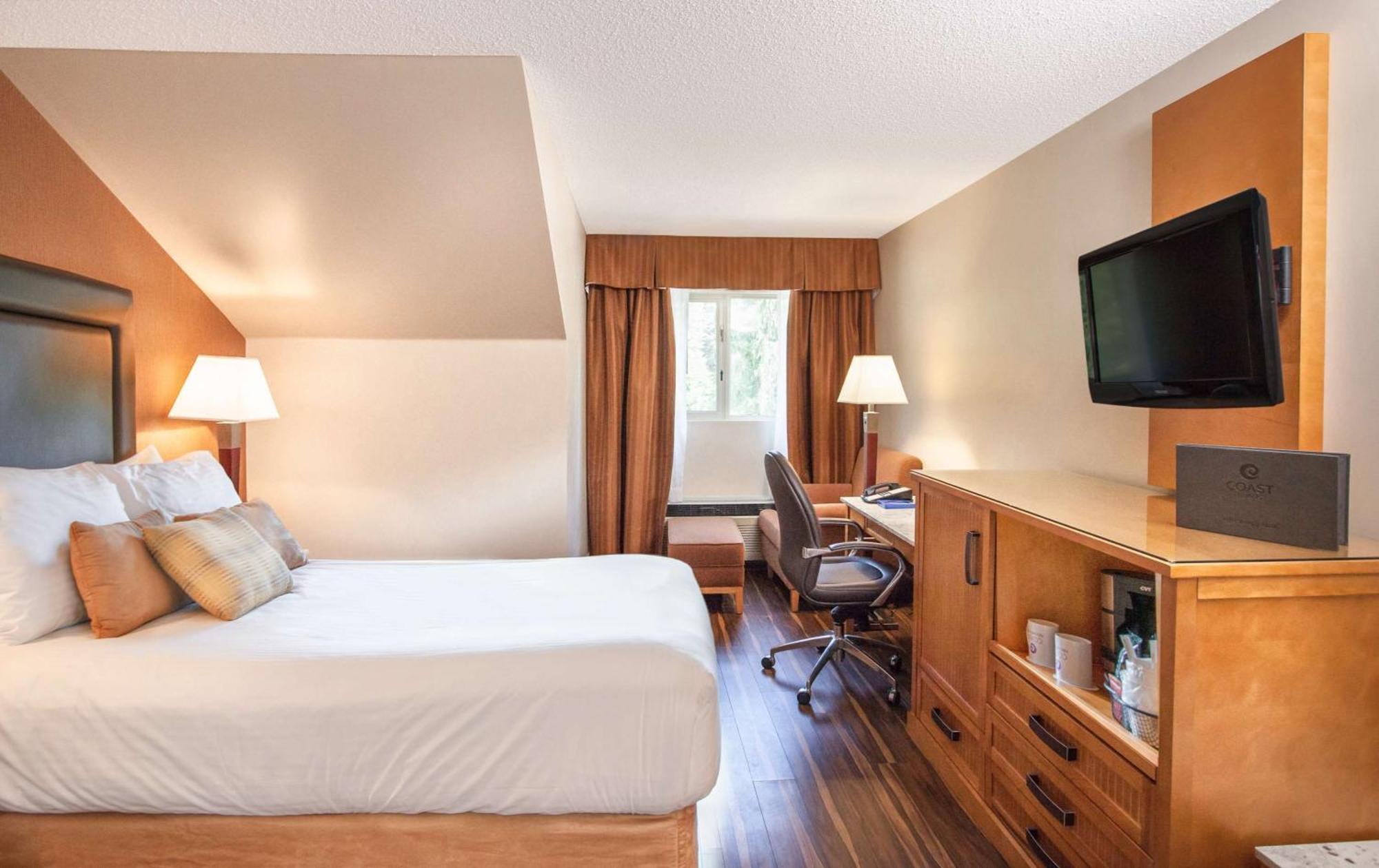 Coast Hillcrest Hotel Ревелсток Экстерьер фото
